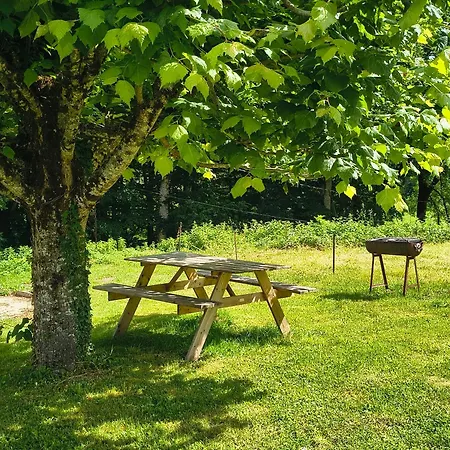 Maison A La Campagne Au Coeur Du Cantal Dept 15 *